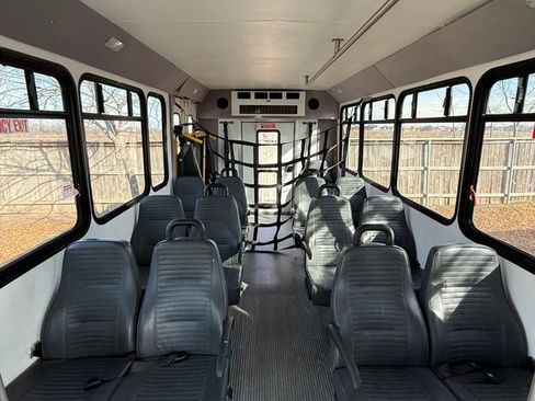 Used 2016 Ford E-350 and Econoline 350 Super Duty w/ Shuttle Bus Prep Package RWD image 17