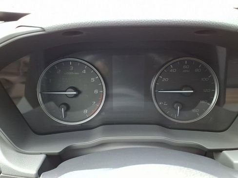 Certified 2025 Subaru Crosstrek 2.0i Premium image 14