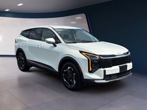 Certified 2026 Kia Sportage S AWD/4WD image 7