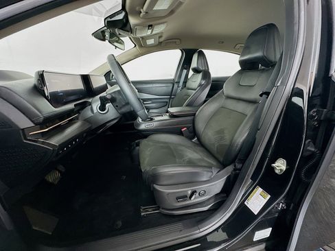 Used 2023 Nissan Ariya FWD image 13