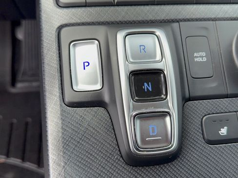 Used 2023 Hyundai Palisade Limited FWD image 21