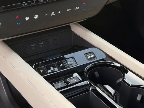 New 2026 Nissan Murano Platinum AWD/4WD image 21