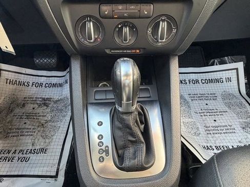 Used 2012 Volkswagen Jetta TDI image 18