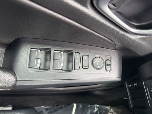 Used 2024 Honda Civic EX-L image 13