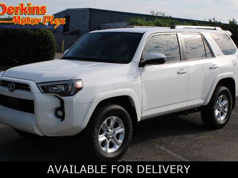 Used 2023 Toyota 4Runner SR5 AWD/4WD image 1