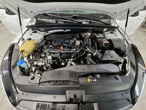 Used 2022 Kia K5 GT-Line image 17