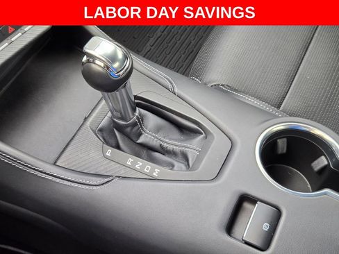 Used 2025 Ford Mustang GT Premium RWD image 17