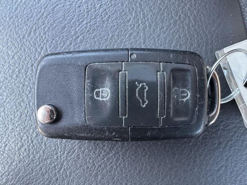 Used 2009 Volkswagen Jetta S FWD image 14