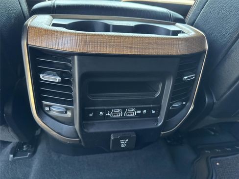 Used 2019 RAM 1500 Limited AWD/4WD image 33