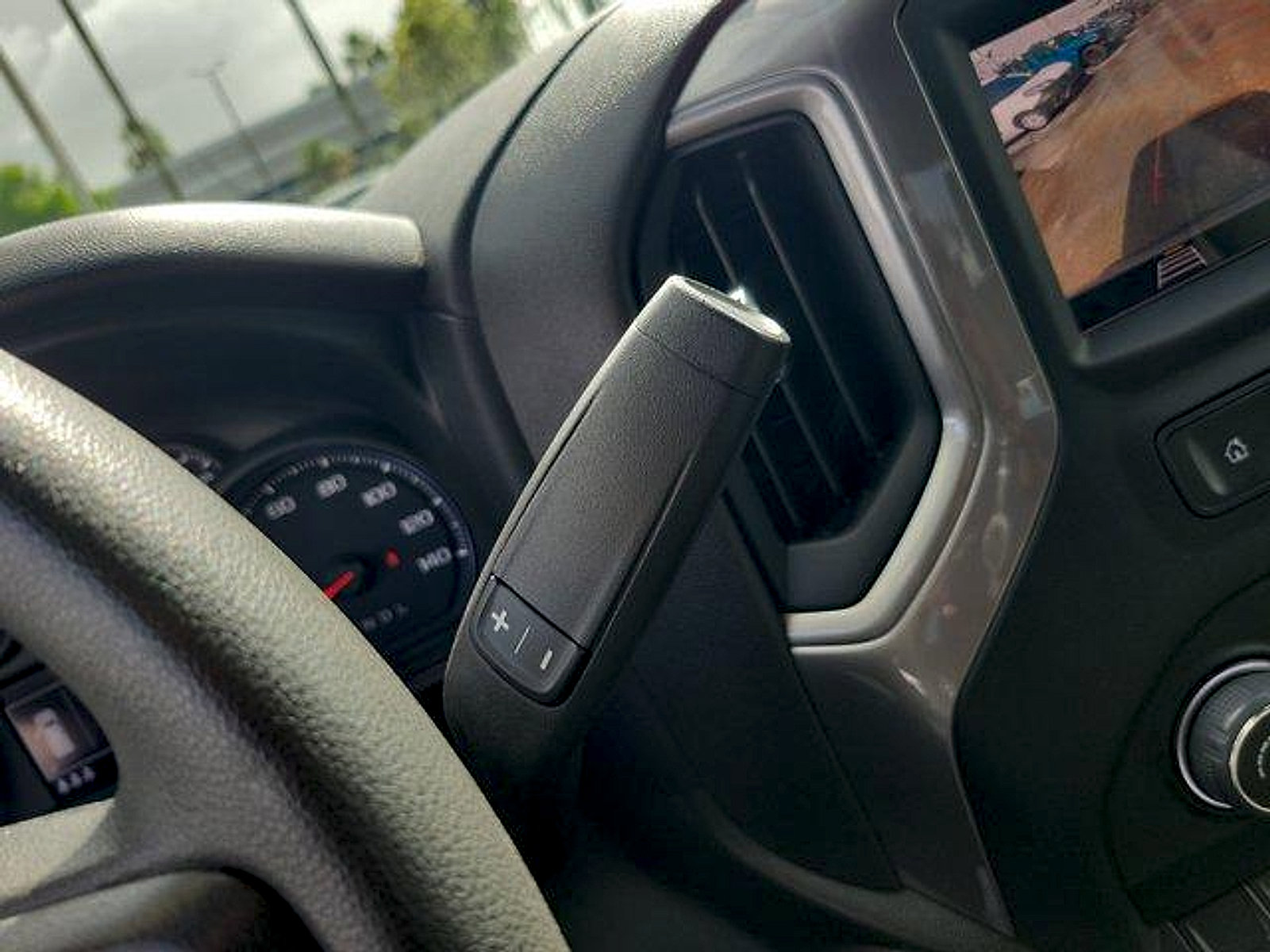 Used 2024 Chevrolet Silverado 1500 Custom RWD image 35