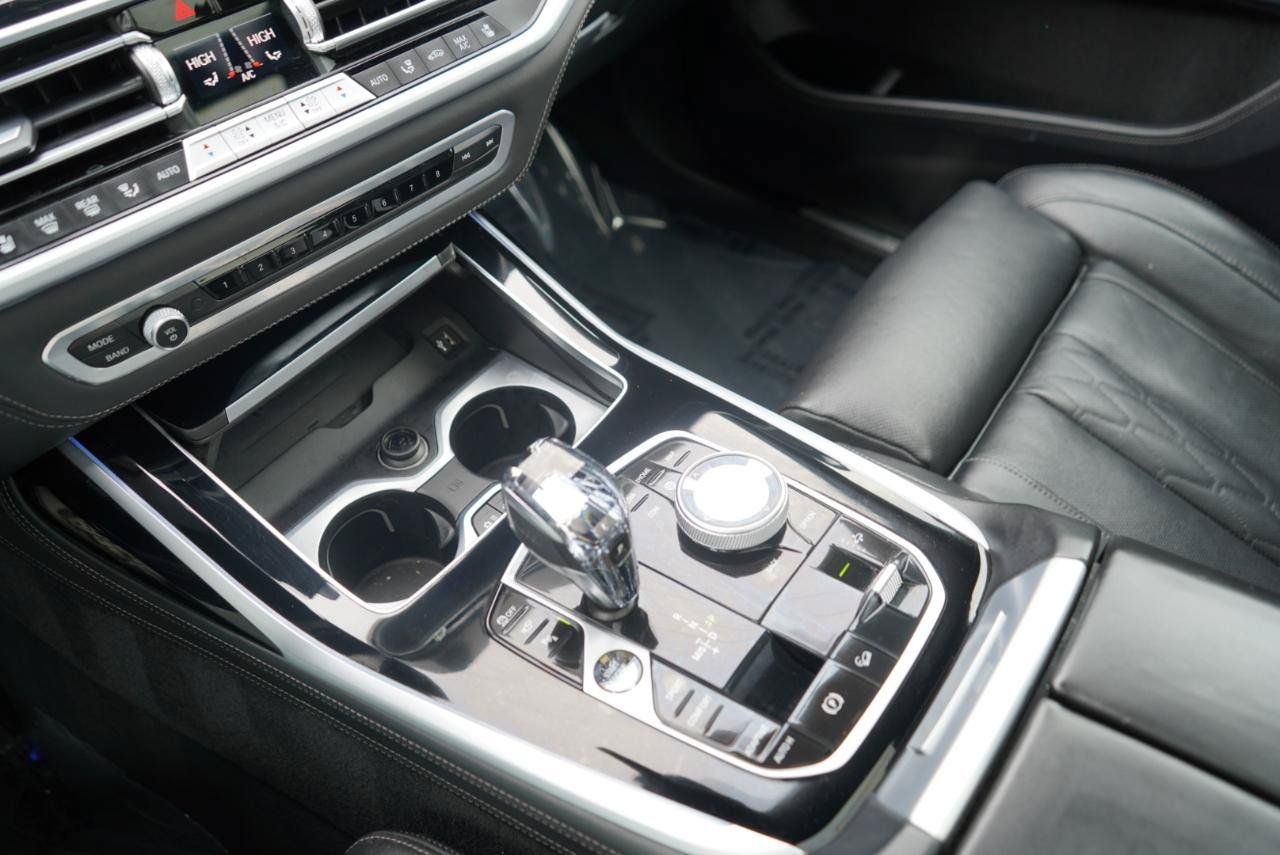 Used 2022 BMW ALPINA XB7 AWD/4WD image 39