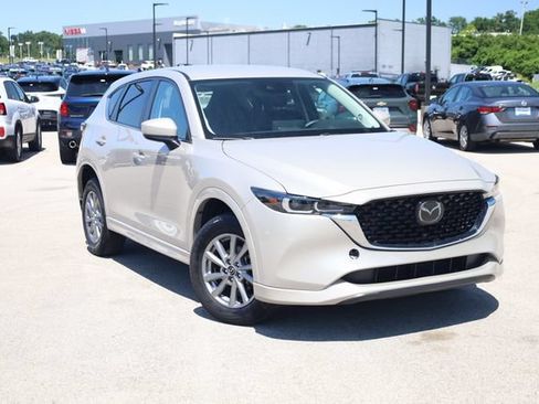 Used 2025 MAZDA CX-5 AWD 2.5 S w/ Preferred Package image 2