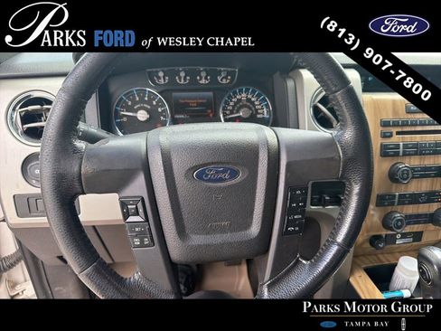 Used 2011 Ford F150 Lariat w/ Lariat Chrome Pkg AWD/4WD image 4