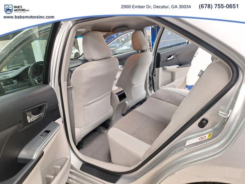 Used 2012 Toyota Camry LE image 33
