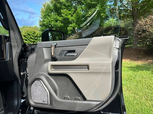 Used 2025 GMC Hummer EV 3X AWD/4WD image 62