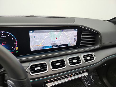 Certified 2023 Mercedes-Benz GLS 580 4MATIC image 14