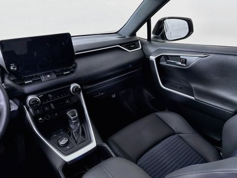 Certified 2023 Toyota RAV4 XSE AWD/4WD image 23