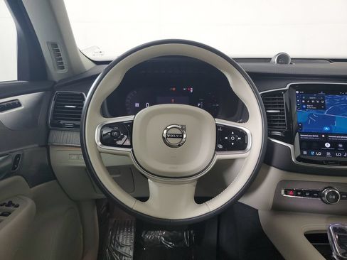 Used 2025 Volvo XC90 T8 Ultra w/ Protection Package AWD/4WD image 18