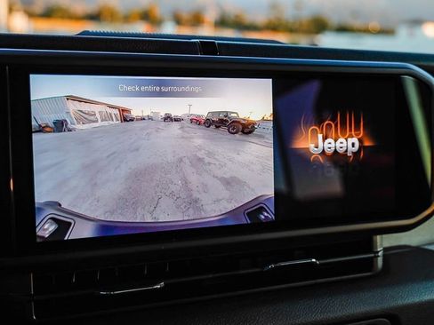 New 2026 Jeep Gladiator Sport image 25