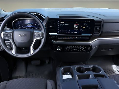 Used 2023 Chevrolet Silverado 1500 RST w/ Z71 Off-Road Package image 16