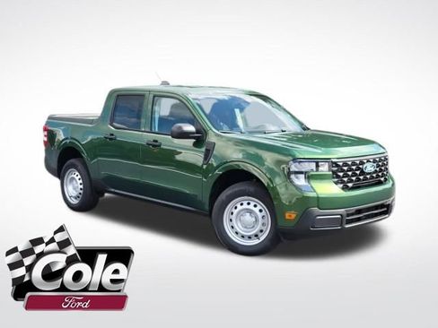 New 2025 Ford Maverick XL image 1
