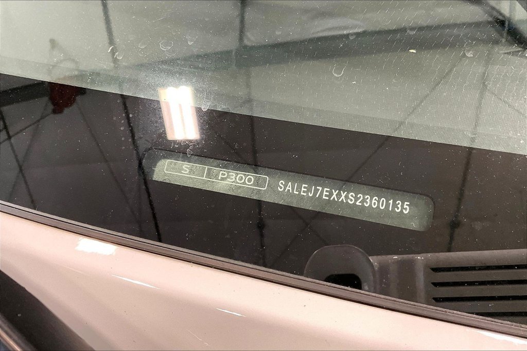 Certified 2025 Land Rover Defender 110 S AWD/4WD image 25