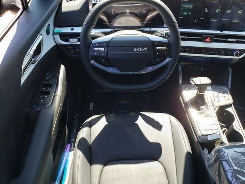 New 2026 Kia Sportage EX AWD/4WD image 9