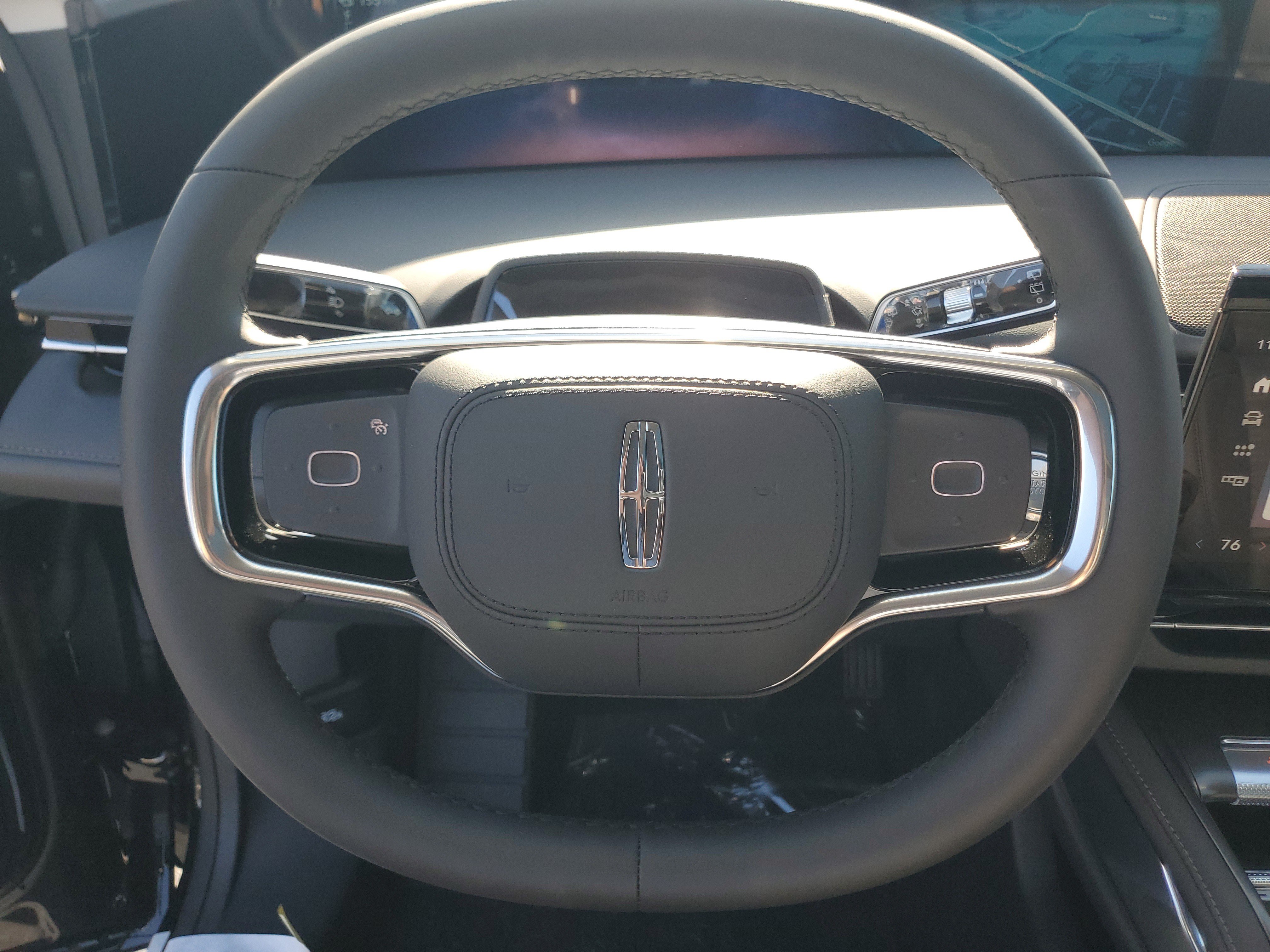 New 2026 Lincoln Nautilus Reserve AWD/4WD image 16