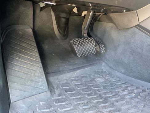 Used 2019 Audi Q8 Premium Plus image 17