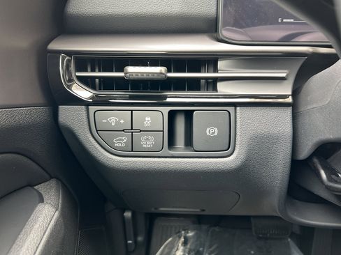 New 2026 Kia Sportage EX w/ EX Panoramic Sunroof Package image 26