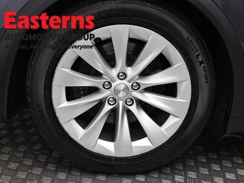 Used 2018 Tesla Model X 75D AWD/4WD image 8