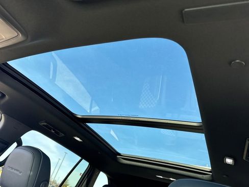 New 2026 GMC Acadia Denali w/ Super Cruise Package image 16