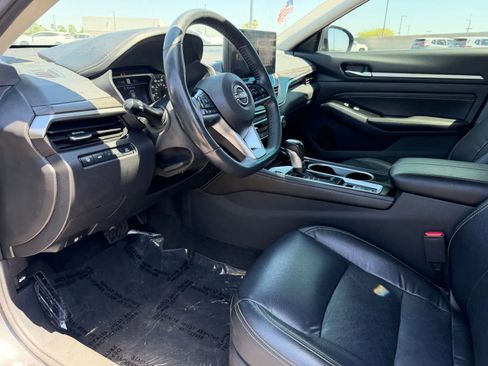 Certified 2023 Nissan Altima 2.5 SL FWD image 2