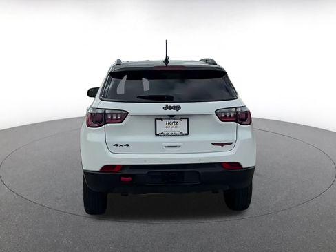 Used 2025 Jeep Compass Trailhawk w/ Trailer Tow Group image 12