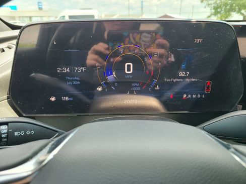 Used 2024 Chevrolet Traverse LT FWD image 10