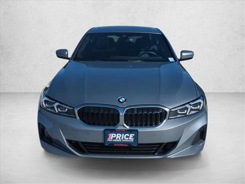Used 2024 BMW 330i Sedan w/ Convenience Package RWD image 2