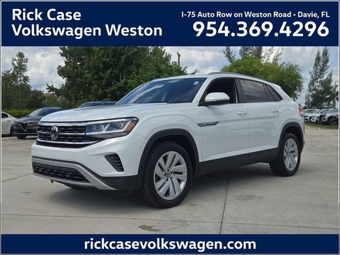 Used 2021 Volkswagen Atlas Cross Sport SE w/ Panoramic Sunroof Package FWD image 1