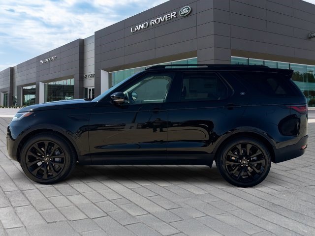 New 2026 Land Rover Discovery S AWD/4WD image 2