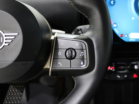 Used 2025 MINI Cooper S image 11