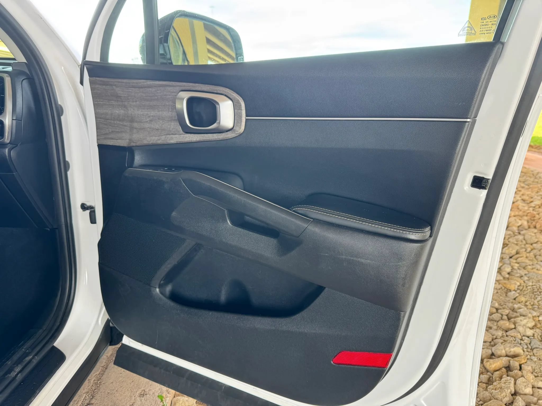 Used 2021 Kia Sorento EX w/ Panoramic Sunroof Package FWD image 28