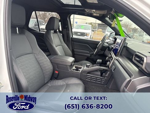 Used 2025 Toyota 4Runner TRD Off-Road Premium image 34