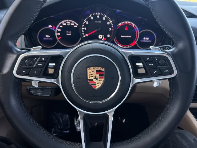 Used 2019 Porsche Cayenne AWD/4WD image 21