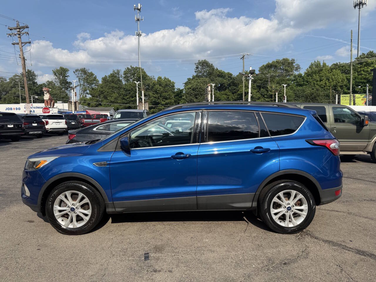 Used 2018 Ford Escape SE AWD/4WD image 5