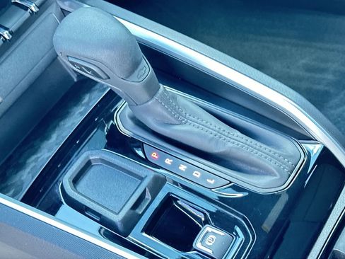 Used 2025 Chevrolet Colorado W/T w/ WT Custom Package RWD image 20