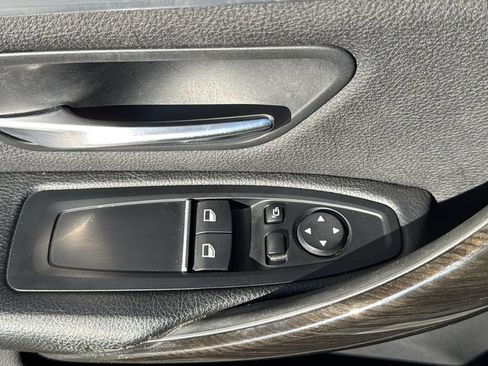 Used 2020 BMW 430i Coupe w/ Convenience Package RWD image 19