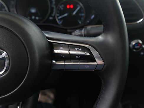 Used 2021 MAZDA MAZDA3 s image 20