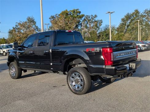 Used 2022 Ford F250 Platinum w/ FX4 Off-Road Package image 6