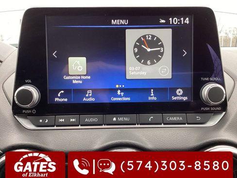 Used 2025 Nissan Sentra SV FWD image 3