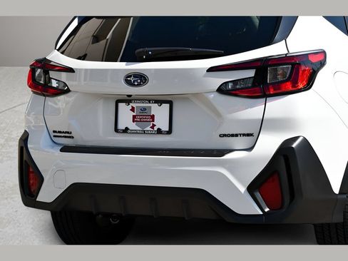 Certified 2026 Subaru Crosstrek 2.5i Premium AWD/4WD image 27