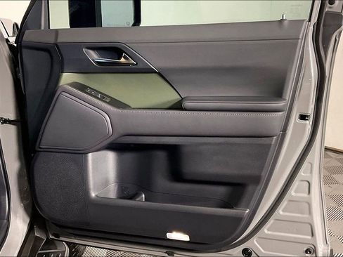 Used 2025 Lexus GX 550 image 26